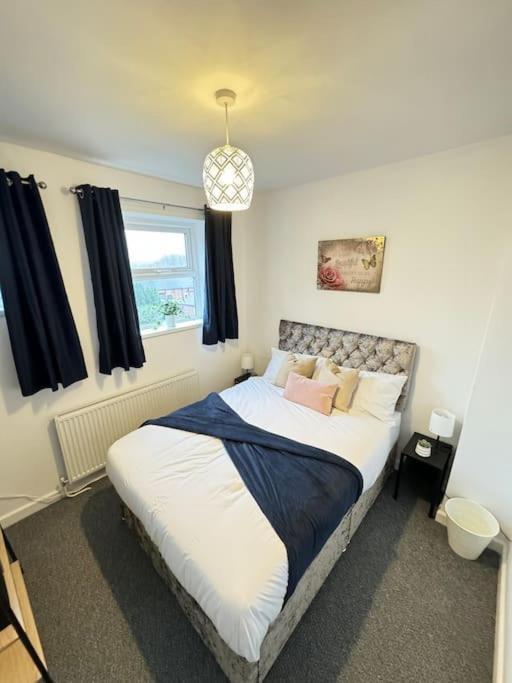 Cosy Home In Barnsley Centre Exterior foto